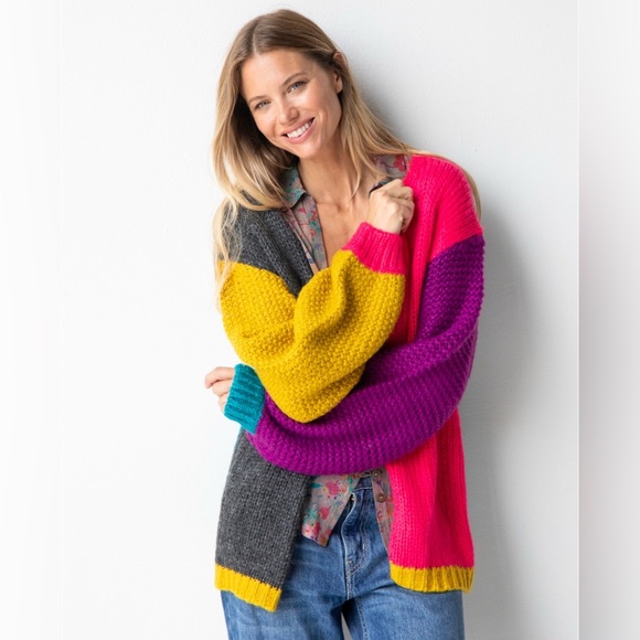 NWT NATURAL LIFE Oversized Color Block Cardigan Sweater Sz L/ XL - Picture 1 of 6
